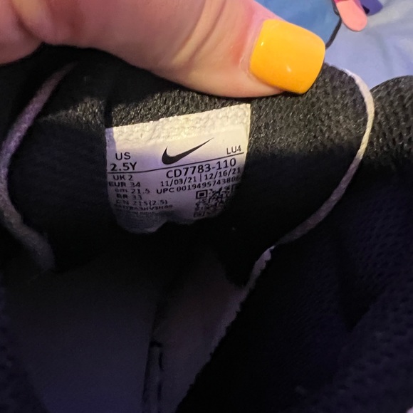 Nike Court a Borough Mid 2 - Picture 6 of 7